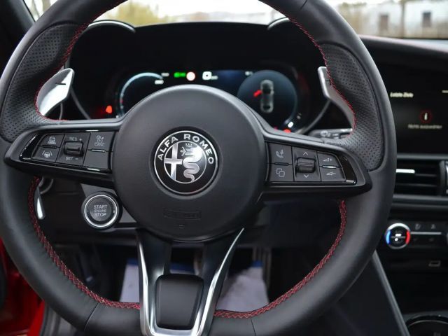 Alfa Romeo Giulia Q4