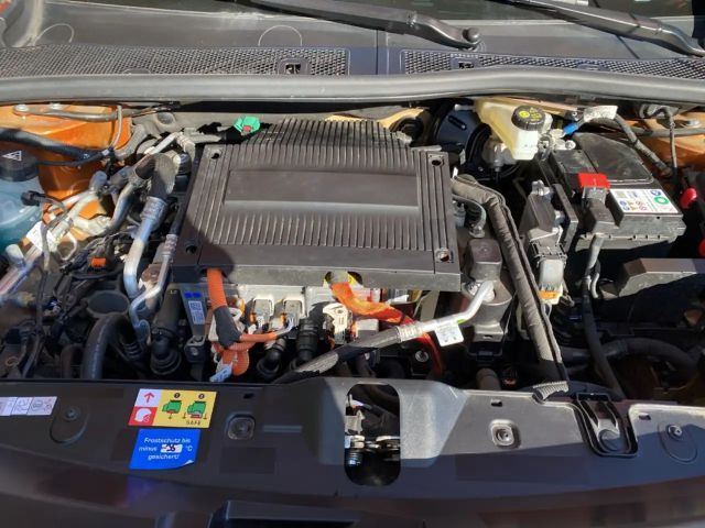 Peugeot E-2008 Allure Pack