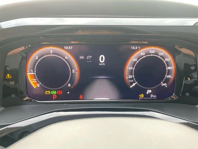 Volkswagen Multivan 2.0 TDI DSG Style T7