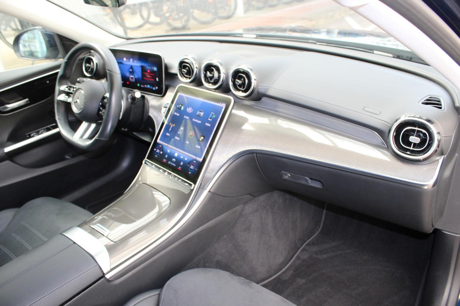 Mercedes-Benz C 220 AMG Line C 220 d Estate