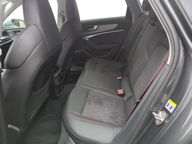 Audi S6 Avant Quattro