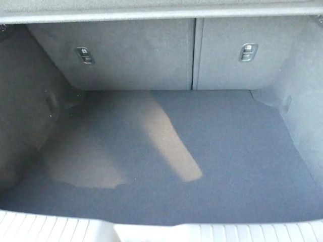 Mazda 3 2.5L Homura SkyActiv e-Skyactiv