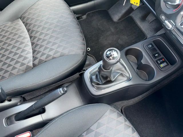 Mitsubishi Space Star Star