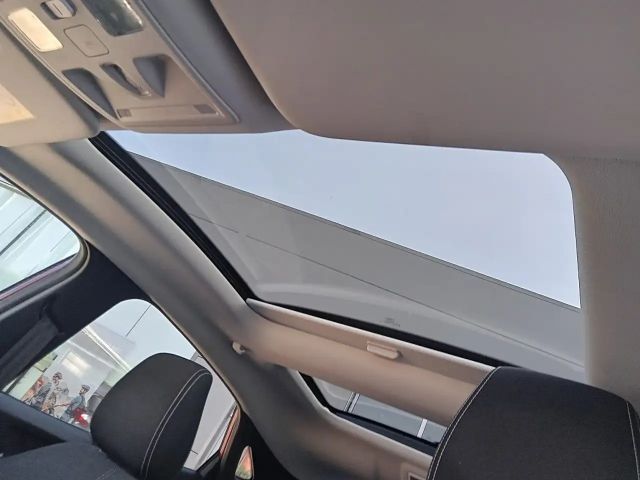 Ford Puma EcoBoost Titanium