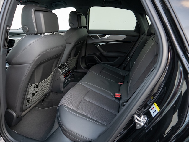 Audi A6 55 TFSI Quattro S-Line S-Tronic Sedan