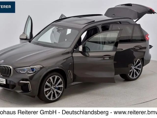 BMW X5 M50i xDrive