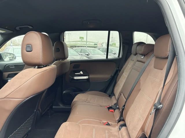 Mercedes-Benz GLB 200 AMG Line