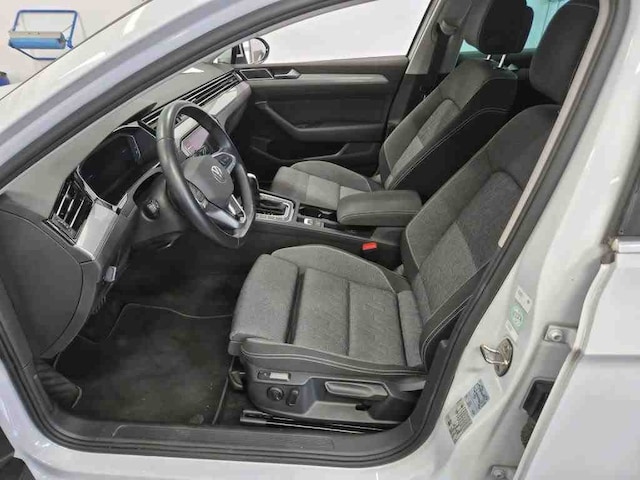Volkswagen Passat 2.0 TDI Business DSG Variant