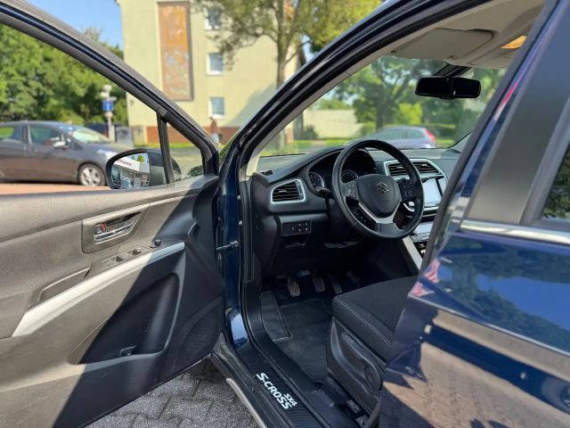 Suzuki SX4 S-Cross Club