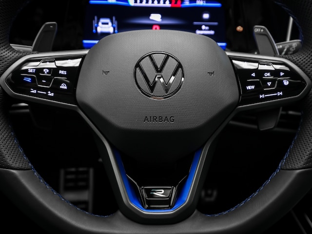 Volkswagen Golf 2.0 TSI DSG