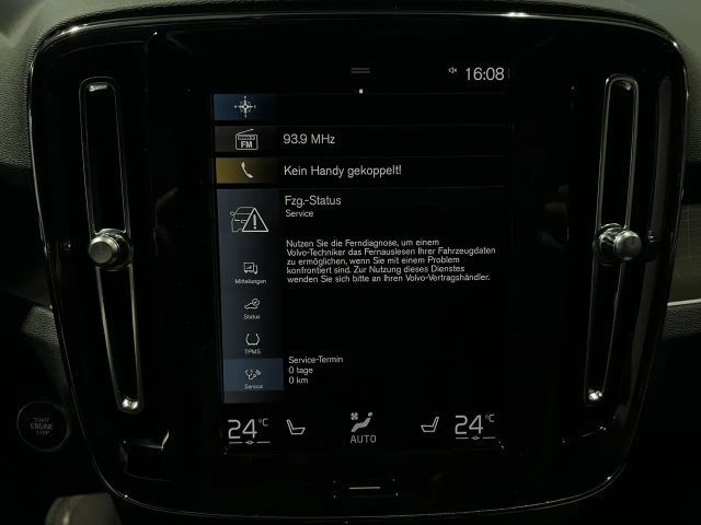 Volvo XC40 Core Recharge T4