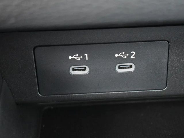 Mitsubishi Outlander 2.4L Polar, Sitzheizung, Standheizung