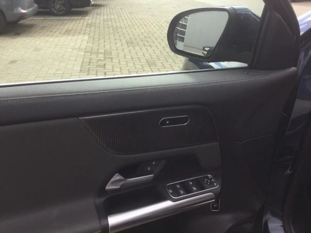 Mercedes-Benz EQA 250 Advanced Electric Art