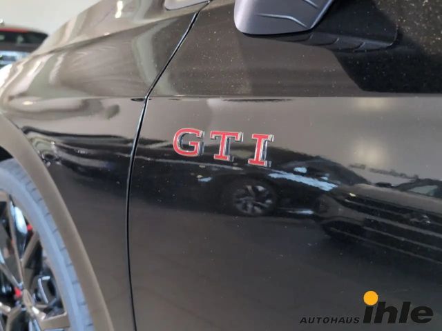 Volkswagen Golf DSG GTI Golf VIII Style