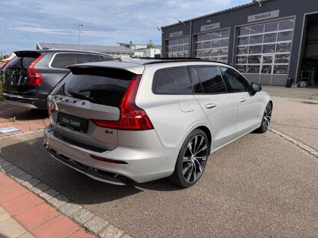 Volvo V60 Dark Hybrid Ultimate