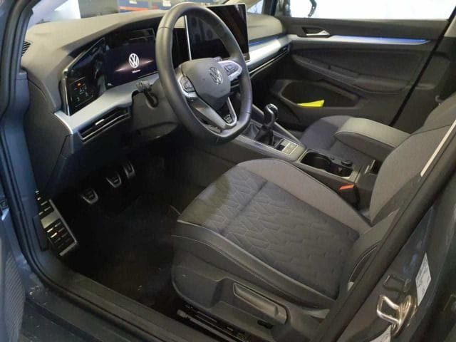 Volkswagen Golf 1.5 TSI Golf VIII