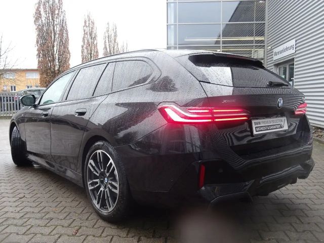 BMW 520 520d M-Sport Touring xDrive