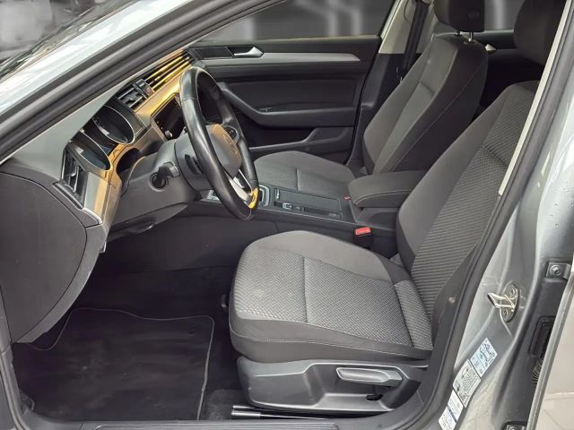 Volkswagen Passat 1.5 TSI DSG Variant