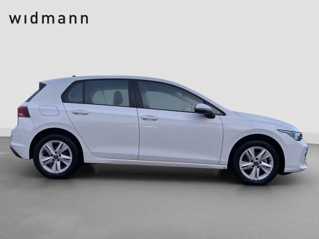 Volkswagen Golf 1.5 eTSI DSG Life