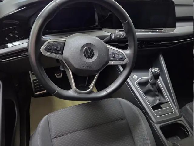 Volkswagen Golf 1.5 TSI Golf VIII
