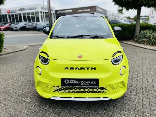 Abarth 500e Turismo