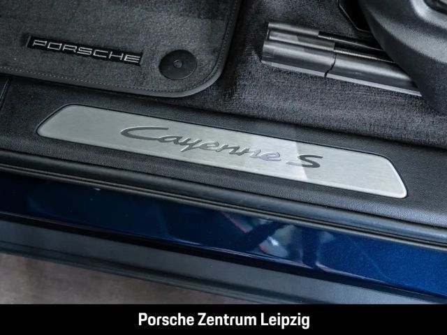 Porsche Cayenne S