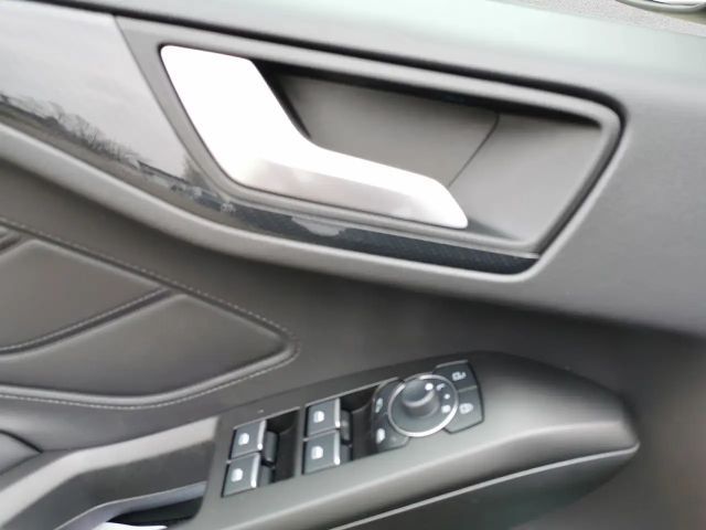 Ford Focus EcoBoost ST Line Wagon