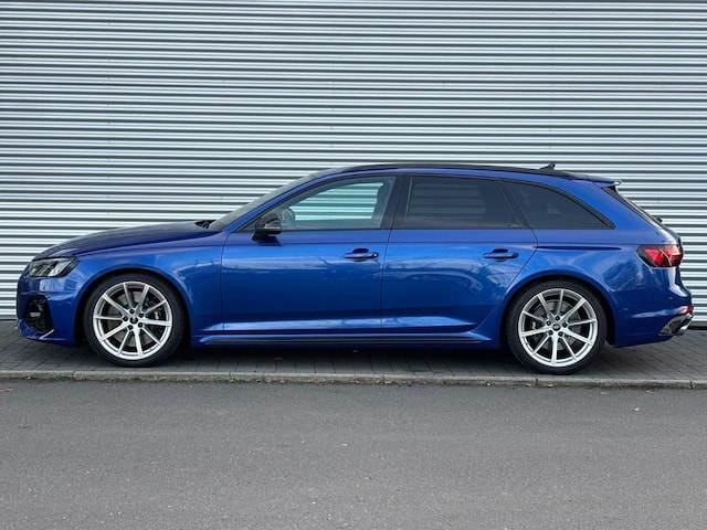 Audi RS4 Avant Quattro