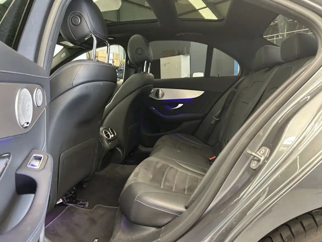 Mercedes-Benz C 300 AMG Line