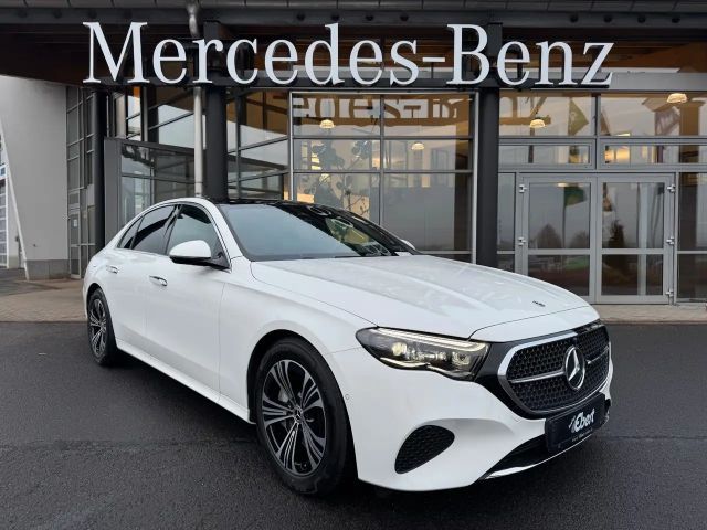 Mercedes-Benz E 450 4MATIC AVANTGARDE Sedan