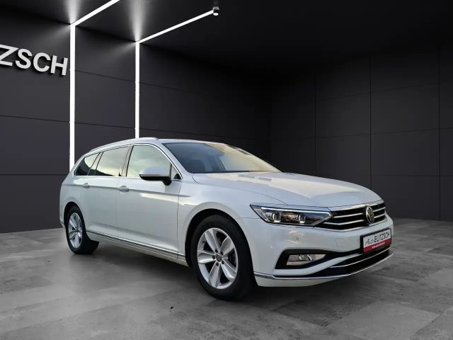 Volkswagen Passat DSG Elegance Elegance Variant