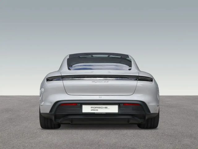 Porsche Taycan 4S