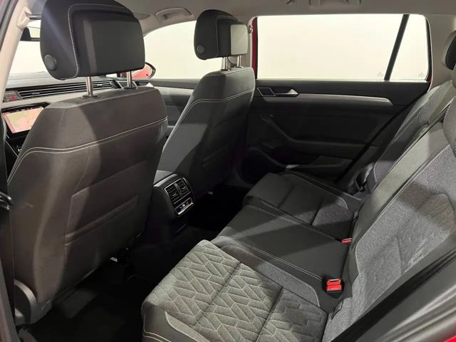 Volkswagen Passat 2.0 TDI Business DSG Variant