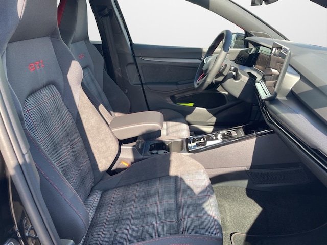 Volkswagen Golf 2.0 TSI DSG GTI Style