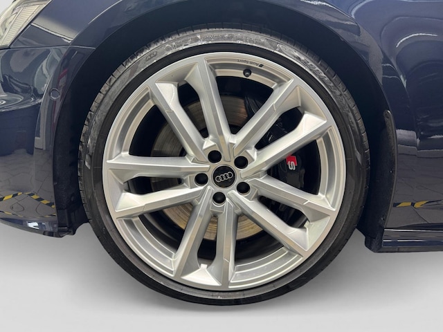 Audi S6 Avant Quattro