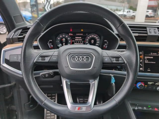 Audi Q3 45 TFSI Hybride