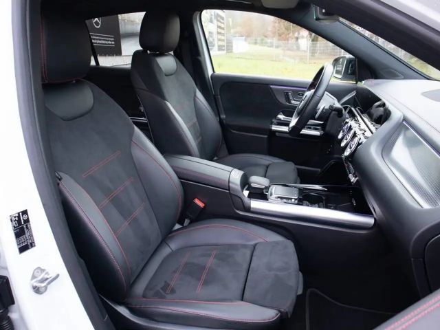 Mercedes-Benz EQA 250 AMG Line