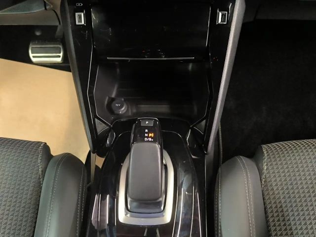 Peugeot E-2008 Allure Pack GT-Line
