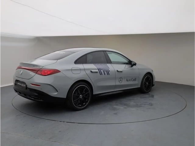 Mercedes-Benz CLA 350 4MATIC AMG Line