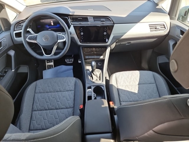 Volkswagen Touran 2,0 TDI DSG MOVE EL.HECKKLAPPE 7 SITZER KAMERA AHK NAVI SHZ KLIMA ALU