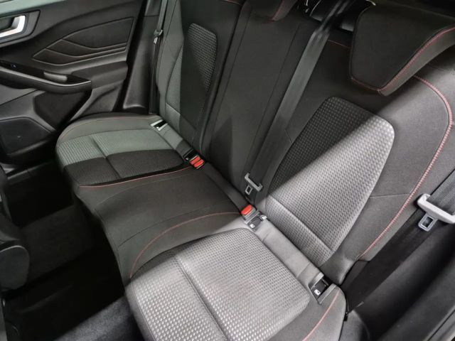 Ford Focus ST Line Wagon