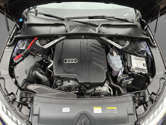 Audi A4 40 TFSI Avant Quattro S-Line S-Tronic