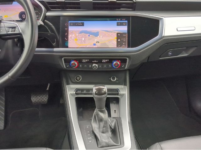 Audi Q3 35 TDI S-Tronic