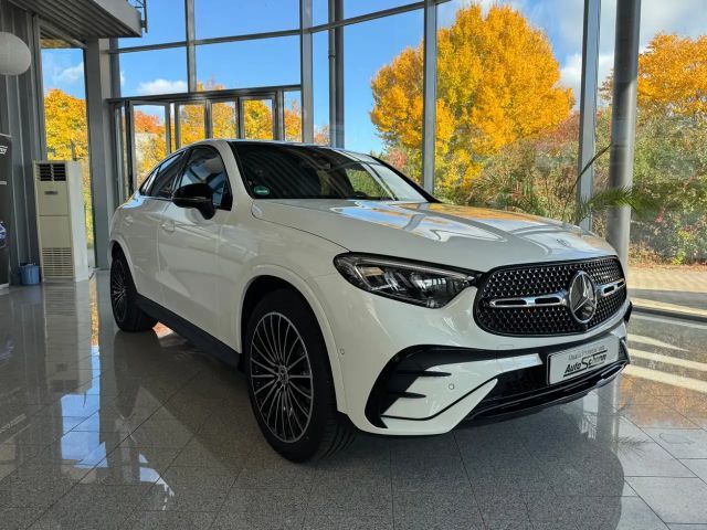 Mercedes-Benz GLC 200 4MATIC AMG Line