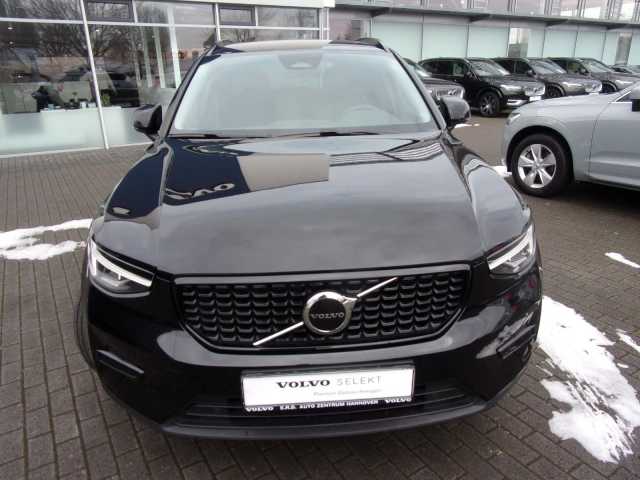 Volvo XC40 Dark Plus