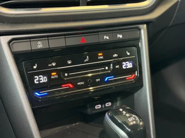 Volkswagen T-Roc IQ.Drive Style