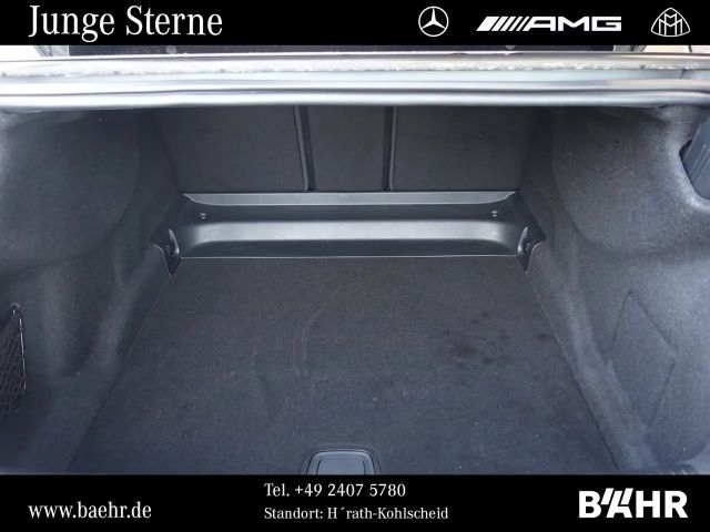 Mercedes-Benz EQE 300 Sedan