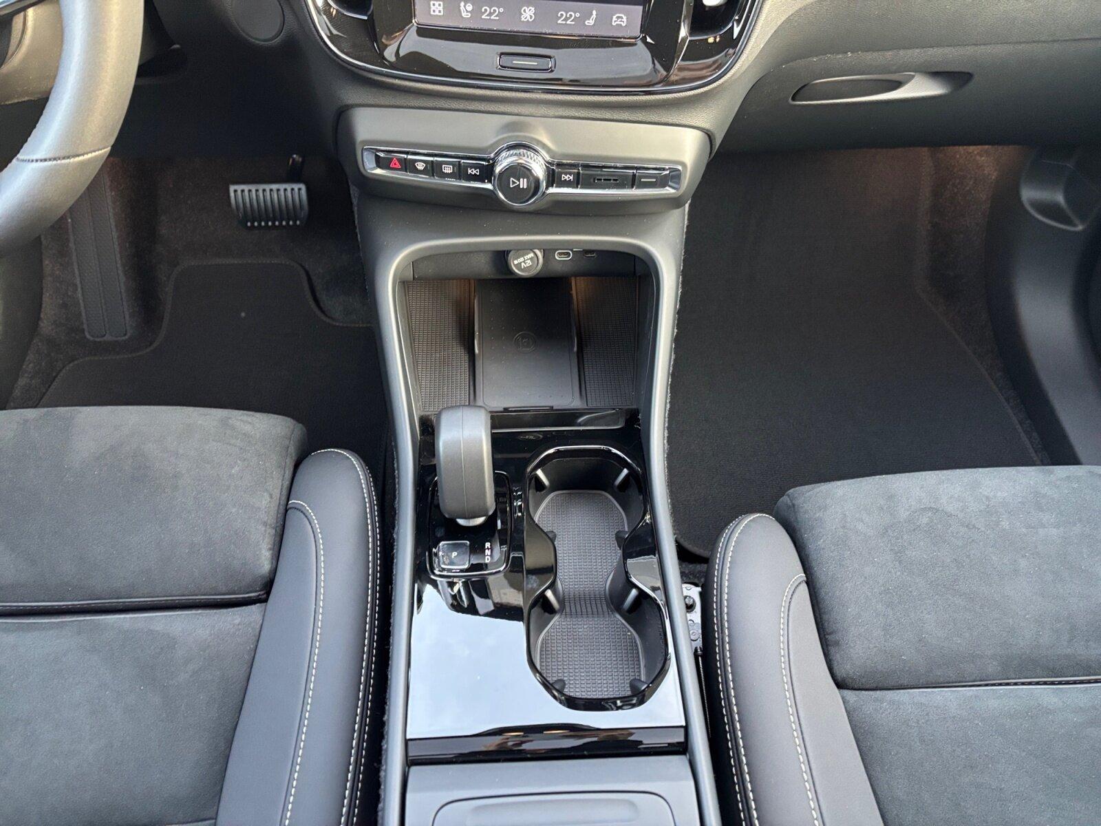 Volvo EX40 Achterwielaandrijving Ultra