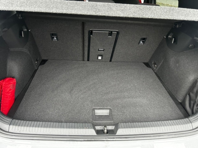 Volkswagen Golf 2.0 TSI DSG