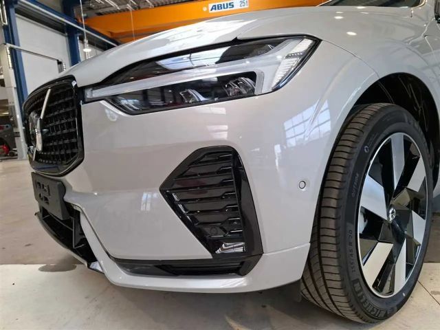 Volvo XC60 AWD Dark Plus Recharge